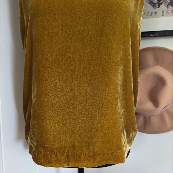 J. Crew Vintage Gold Pullover Sleeveless Velvet Top 6 Coastal Cowgirl Boho - Picture 6 of 15